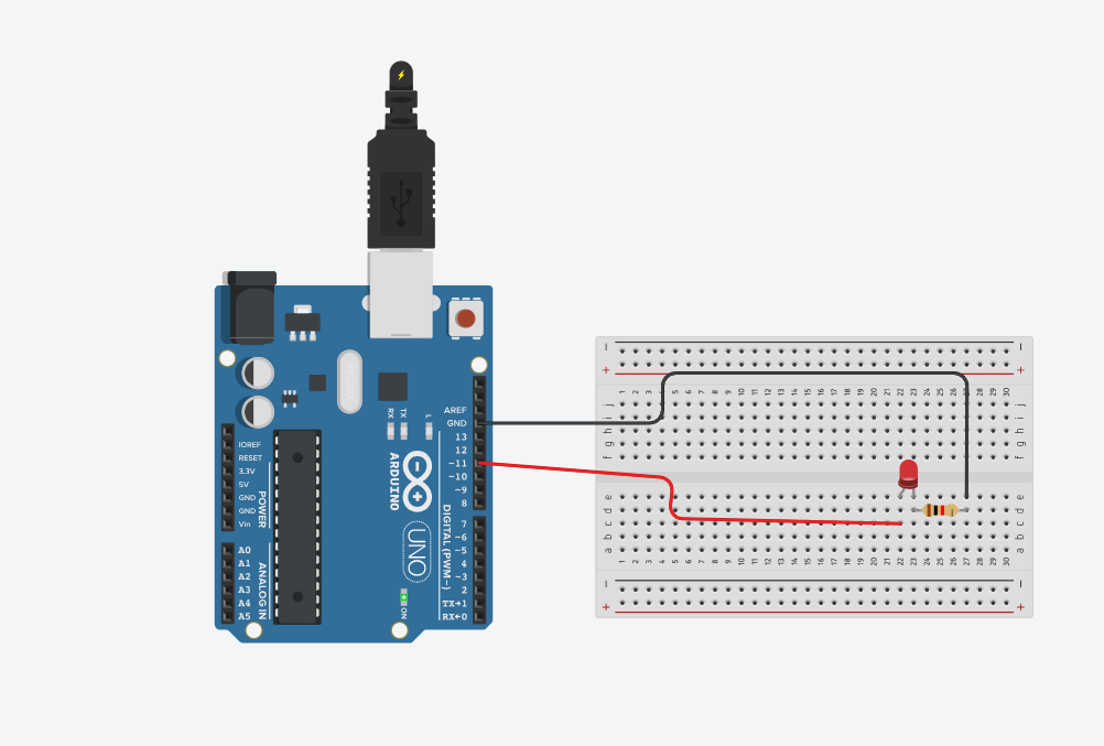 Circuito de LED Fade-In montado no Tinkercad